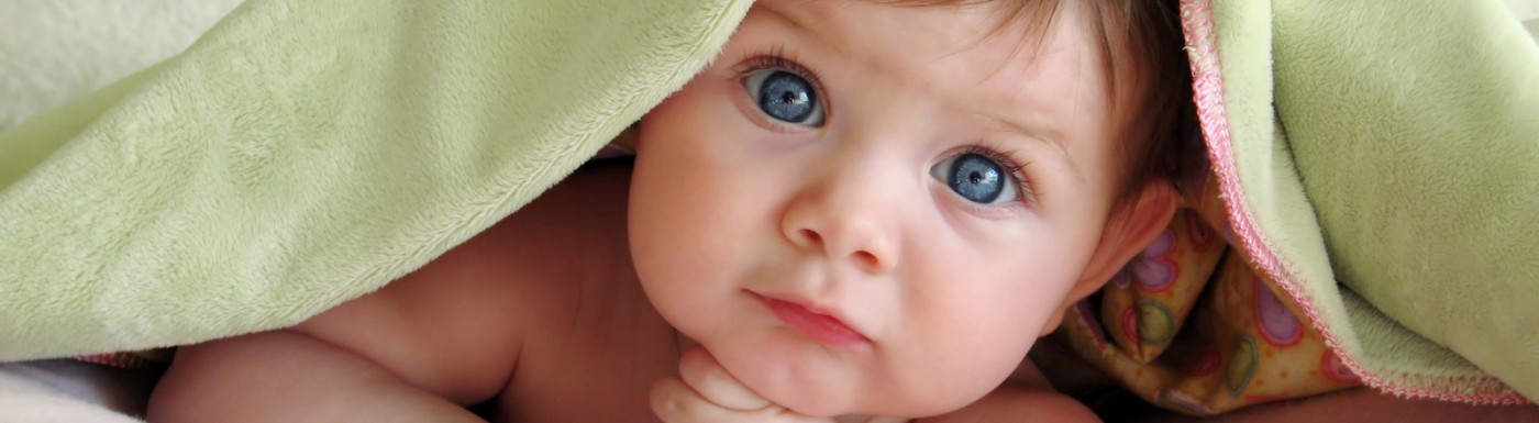 Ätherische Öle in der Schwangerschaft, bei der Geburt und im Puerperium (Wochenbett) Schwangerschaft, Geburt und Puerperium